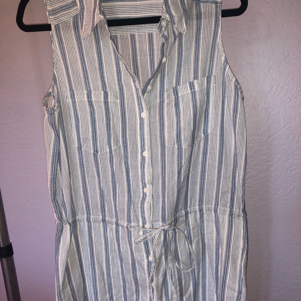 Mini sleeveless t-shirt dress